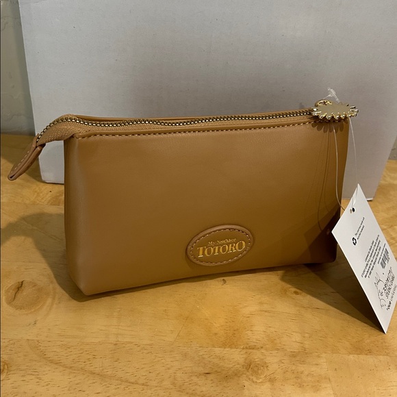 Studio Ghibli My Neighbor Totoro Soot Sprites Small Makeup Bag - Picture 6 of 16